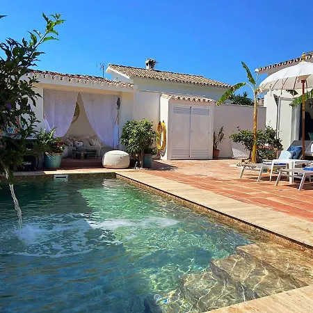 La Siesta Villa